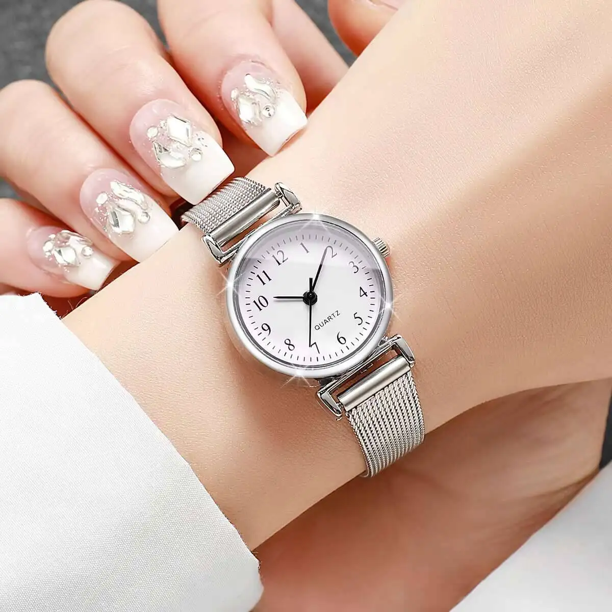 1/2 Buah Jam Tangan Wanita Mod - Mesh Stainless Strap ulasan dan harga